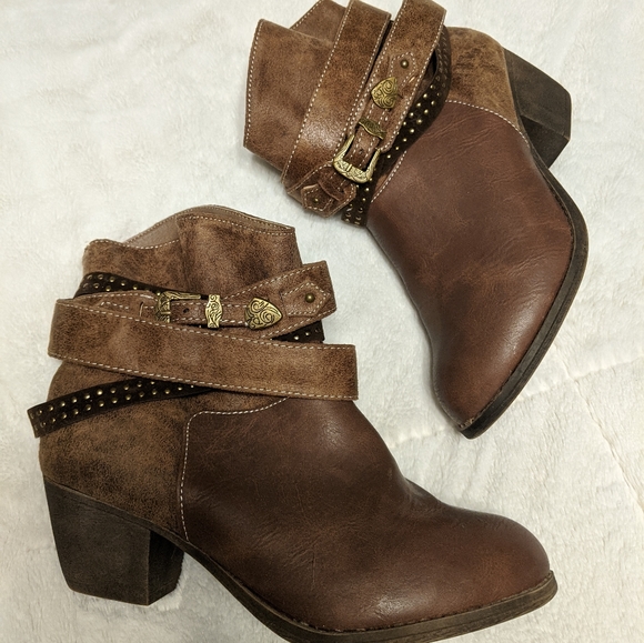 Bootie Heels by Rock & Candy - Picture 5 of 6